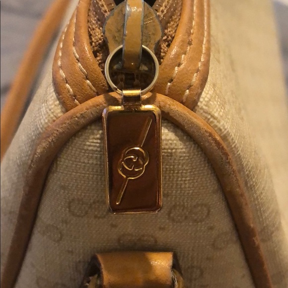 Gucci crossbody - Picture 2 of 4